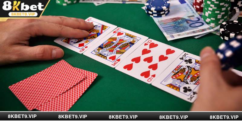 Trải nghiệm xì dách đỉnh cao tại casino trực tuyến 8KBET
